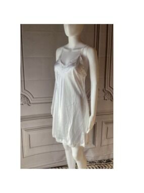 Boselli Italian Lingerie White Night Gown/ Slip Dress NWT